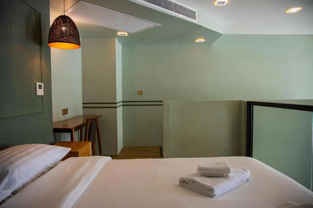 Bed in Eco Cozy Beachfront Resort Chaam