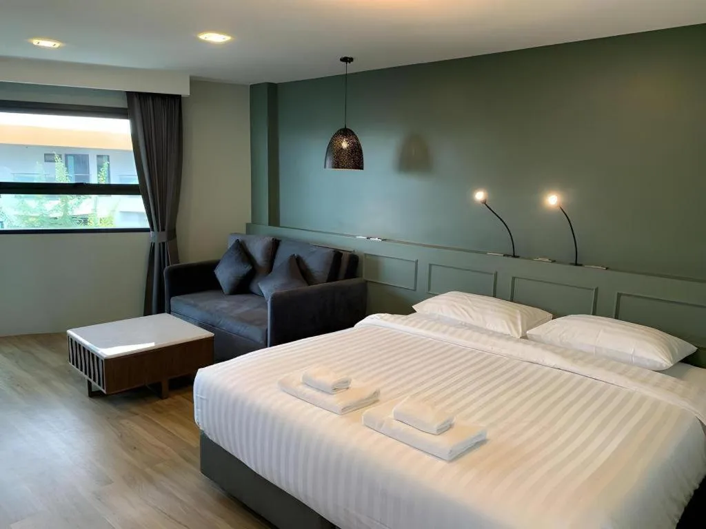 Bed in Eco Cozy Beachfront Resort Chaam