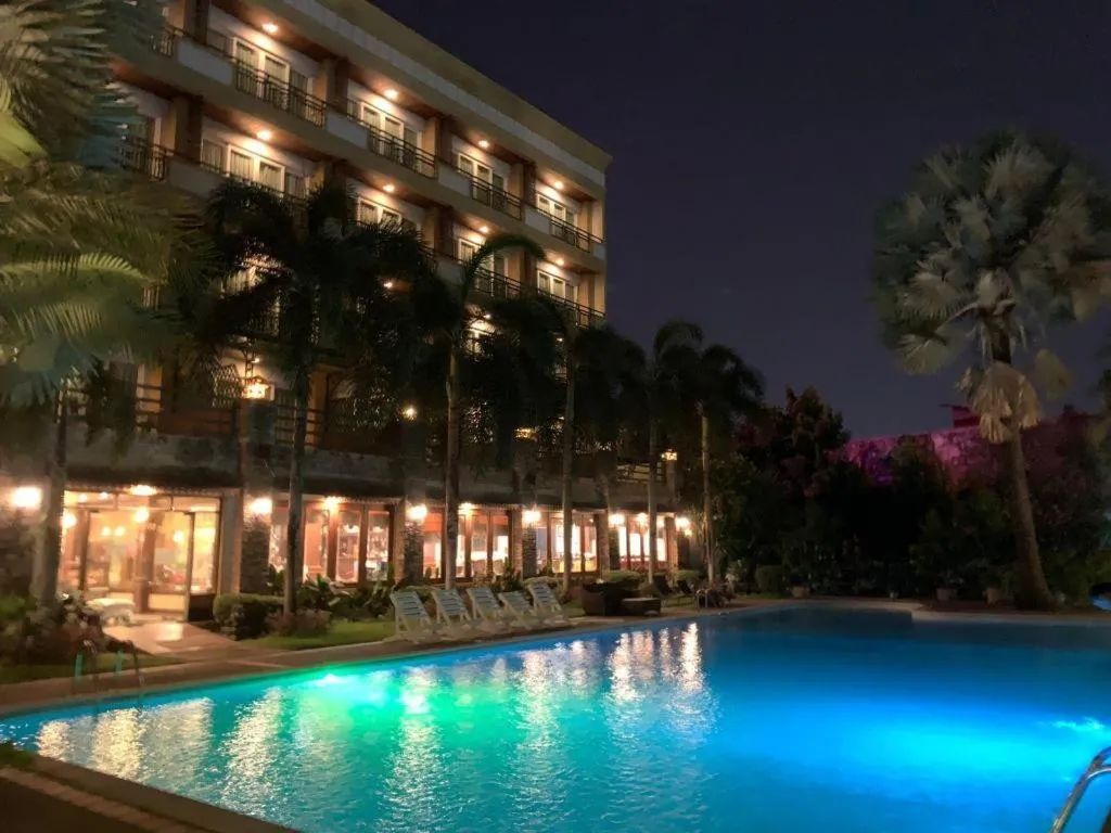 Leuxay Hotel