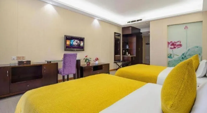 Bed in Oriental Hotel