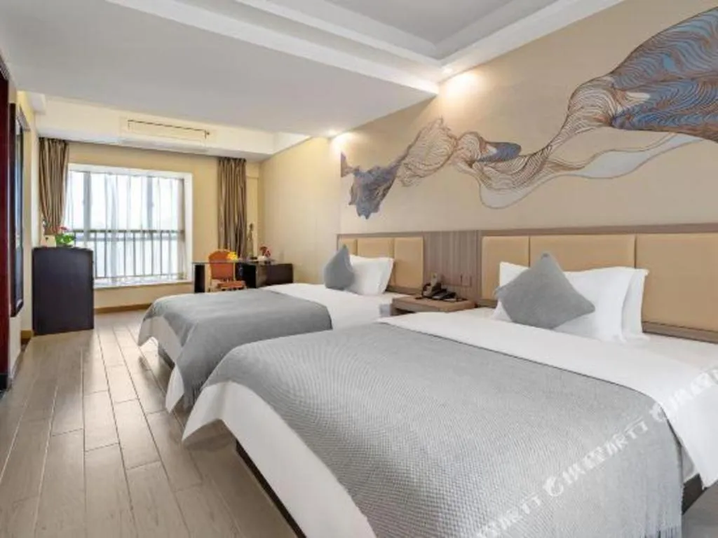 Bed in Oriental Hotel