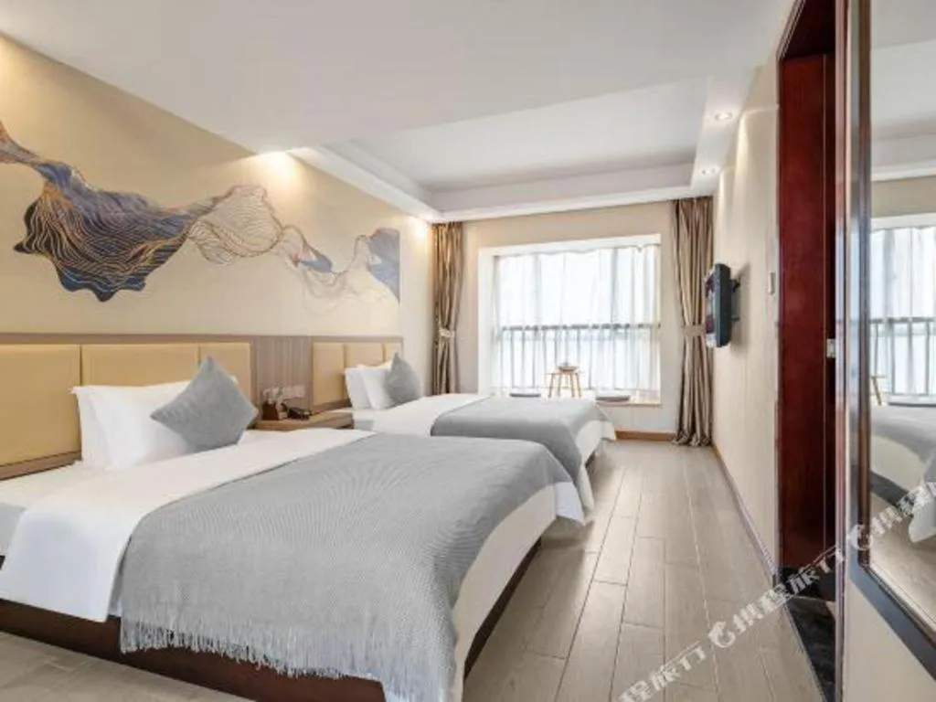 Bed in Oriental Hotel