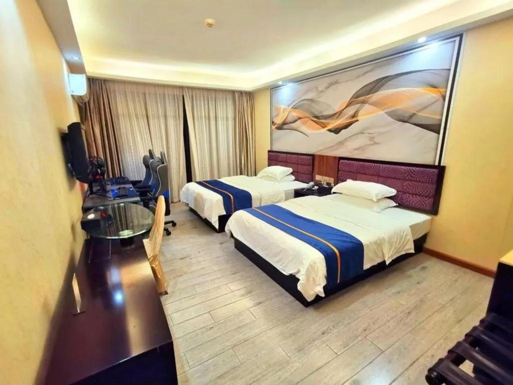 Bed in Oriental Hotel