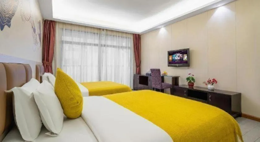 Bed in Oriental Hotel