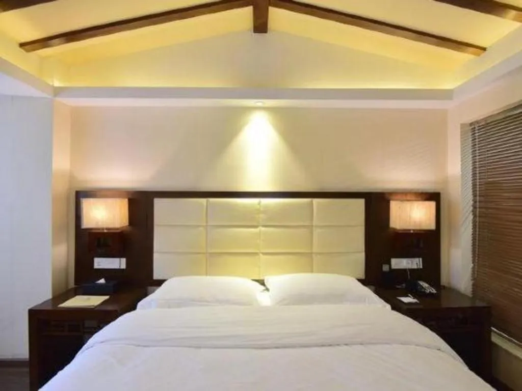 Bed in Oriental Hotel