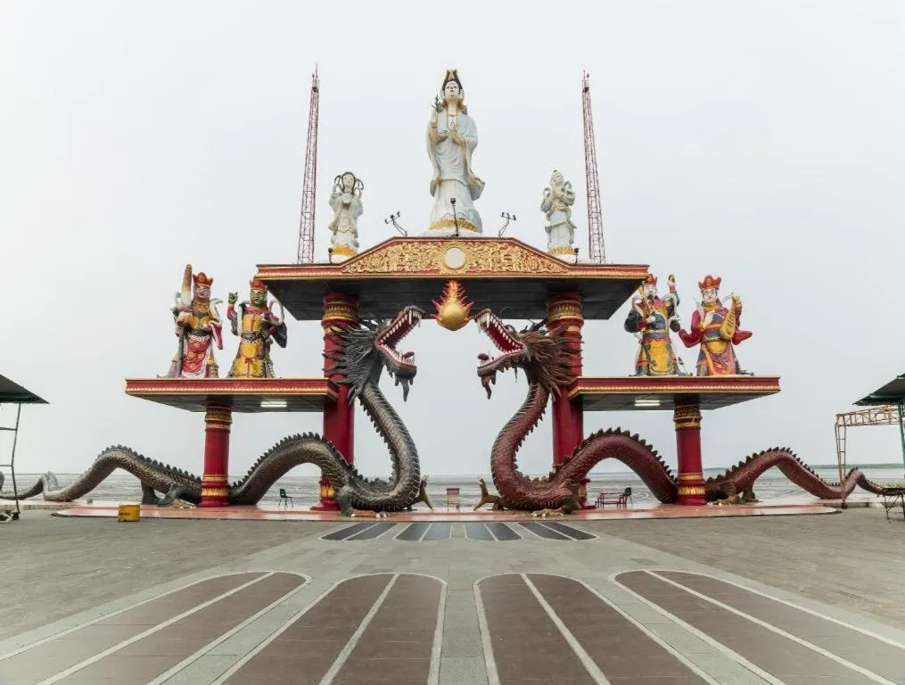 Grand Darmo Suite by AMITHYA