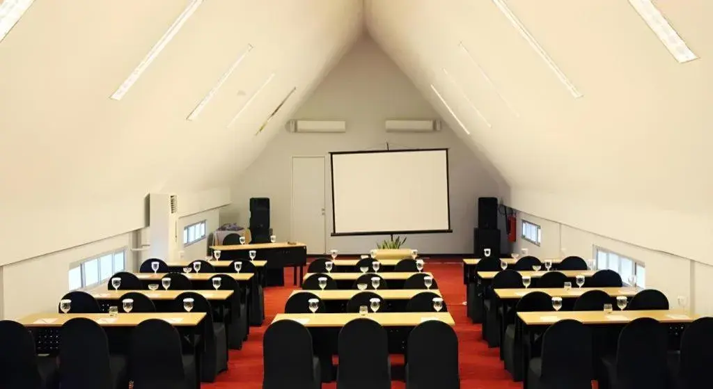 Grand Darmo Suite by AMITHYA Grand Darmo Suite by AMITHYA