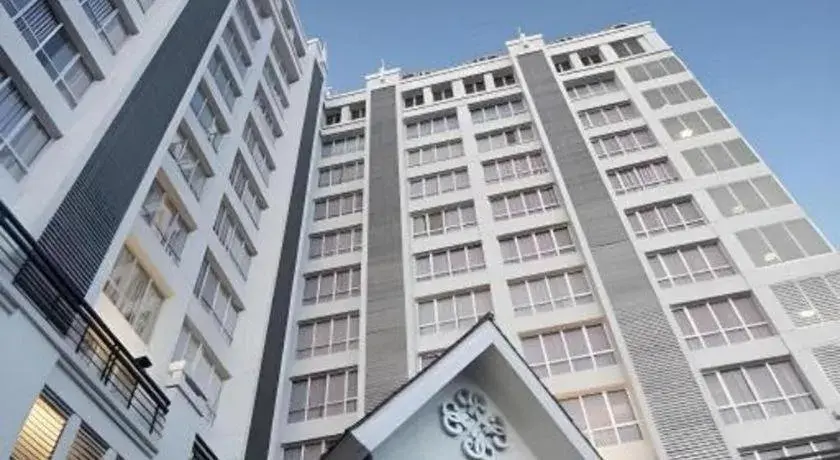 Grand Darmo Suite by AMITHYA Grand Darmo Suite by AMITHYA