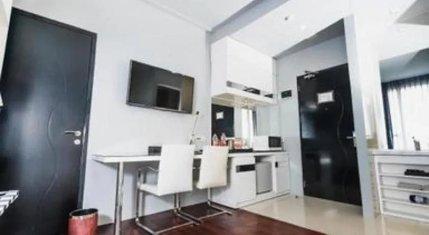 Grand Darmo Suite by AMITHYA