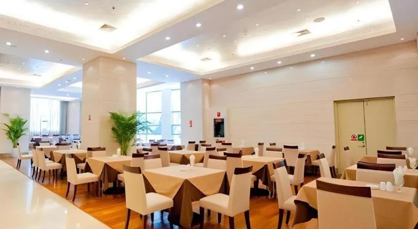 Kunming Wenhui Hotel