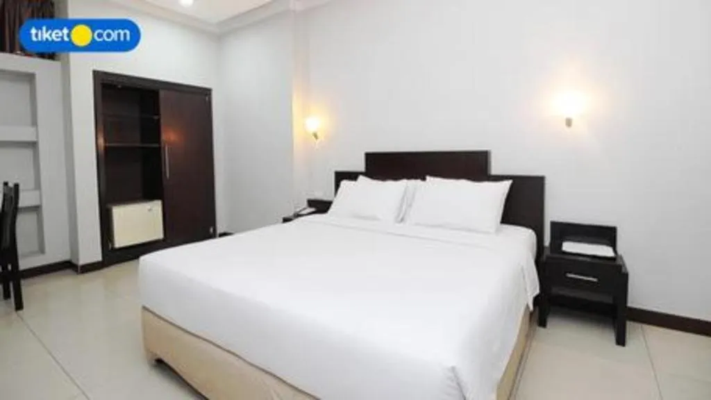 Bed in Hotel Celebes