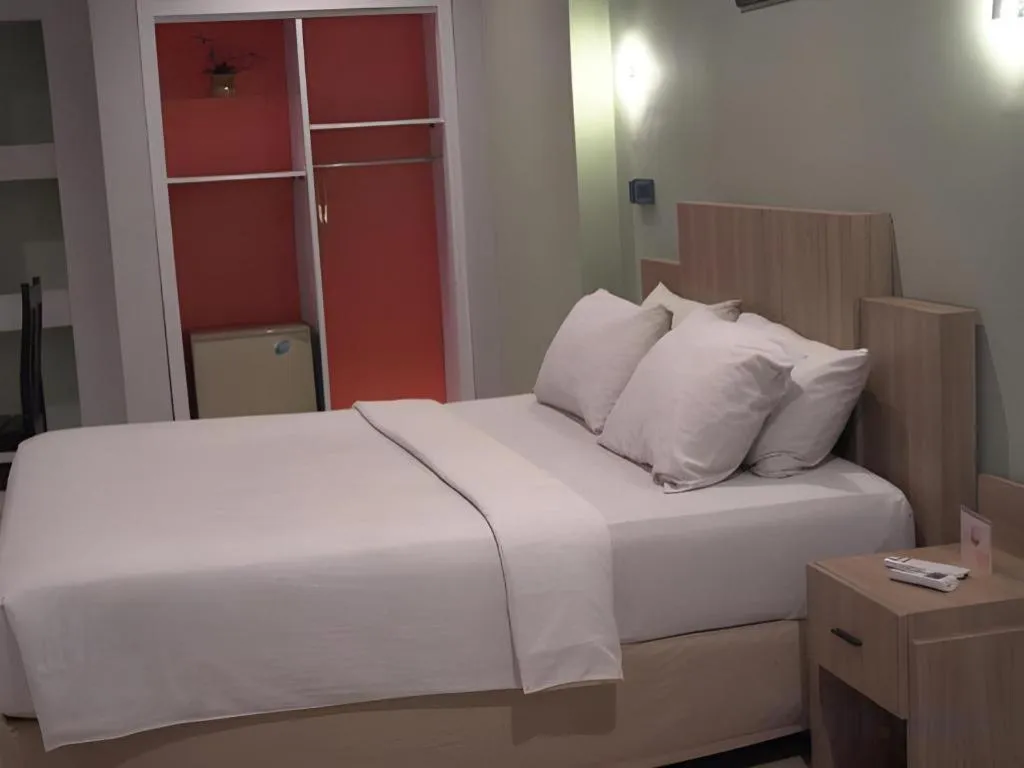 Bed in Hotel Celebes