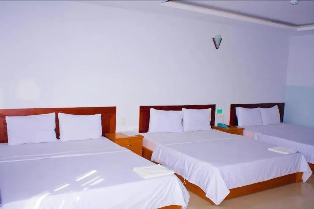 Bed in Thien Nga Family Hotel Bed in Thien Nga Family Hotel
