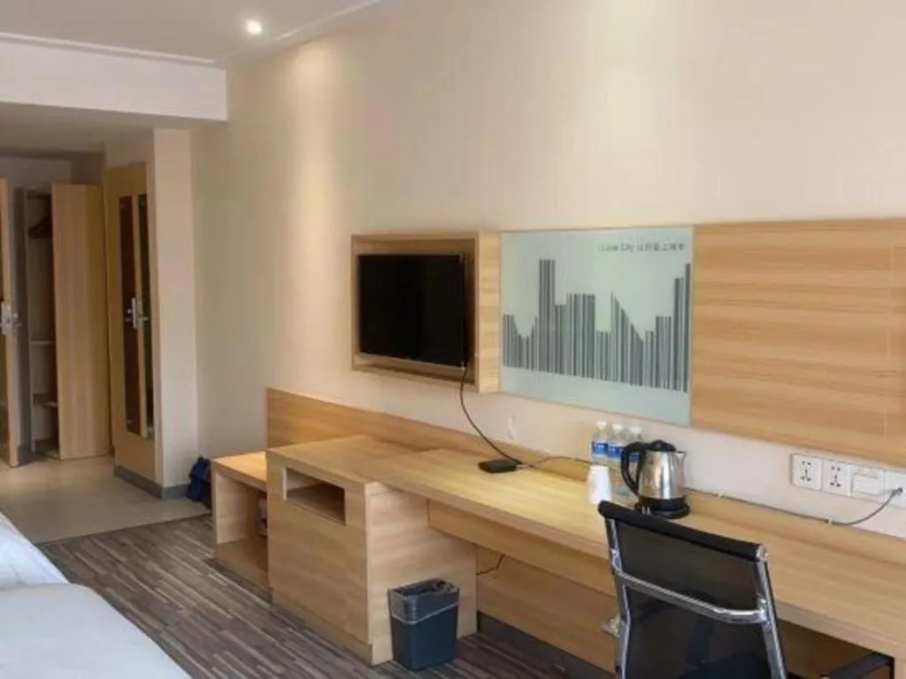 Bed in City Comfort Inn Huizhou Economic College Shuikou Huxi Avenue