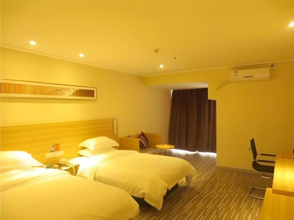 Bed in City Comfort Inn Huizhou Economic College Shuikou Huxi Avenue