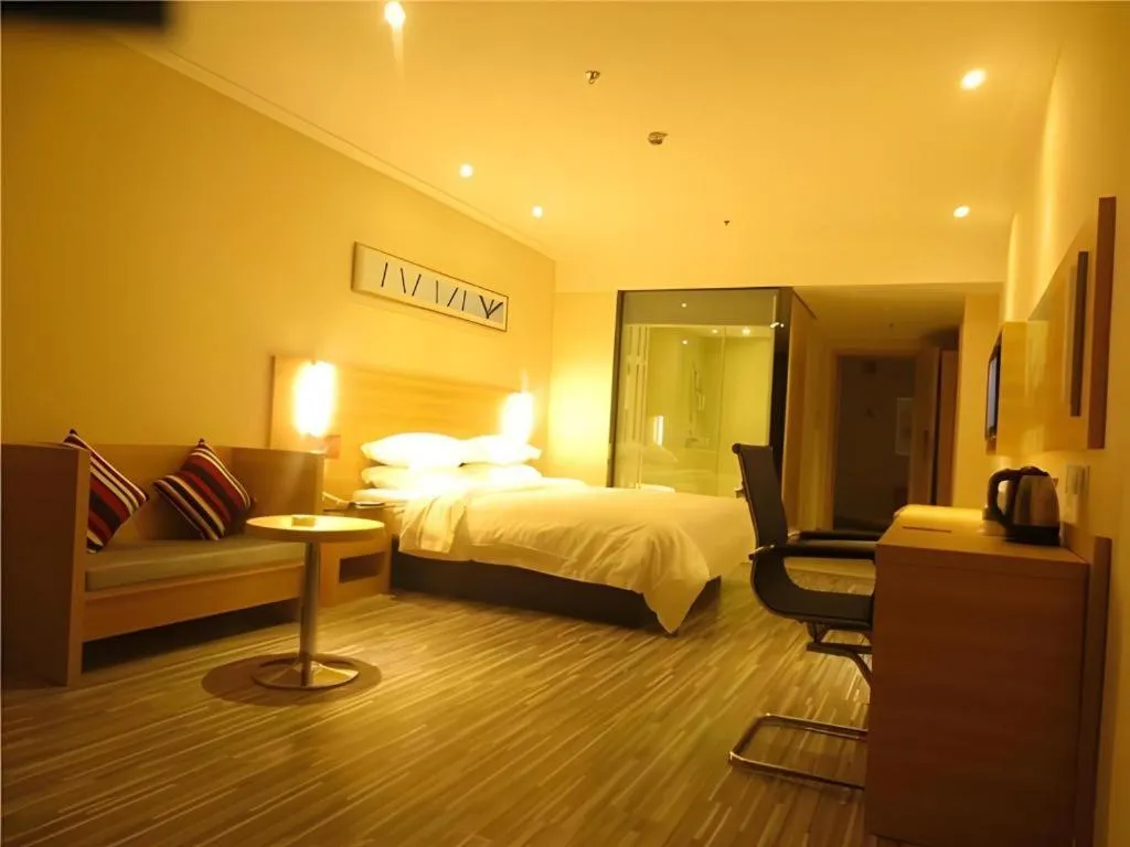 Bed in City Comfort Inn Huizhou Economic College Shuikou Huxi Avenue