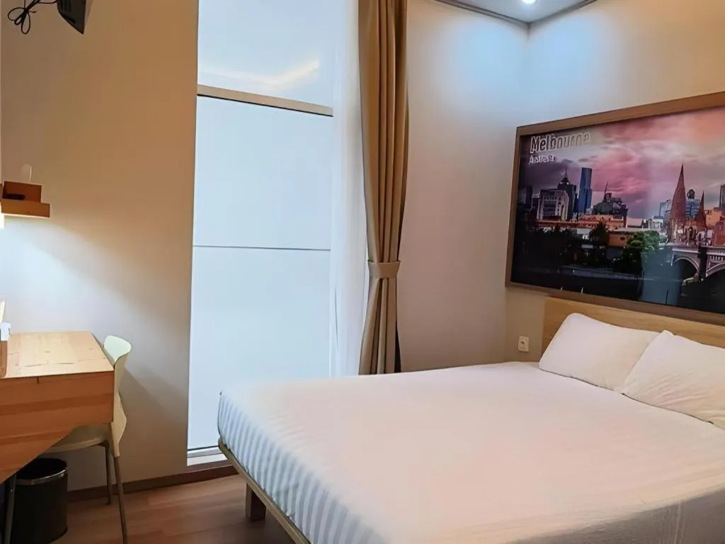 Bed in Smart Hotel