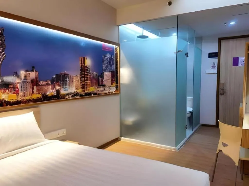 Bed in Smart Hotel