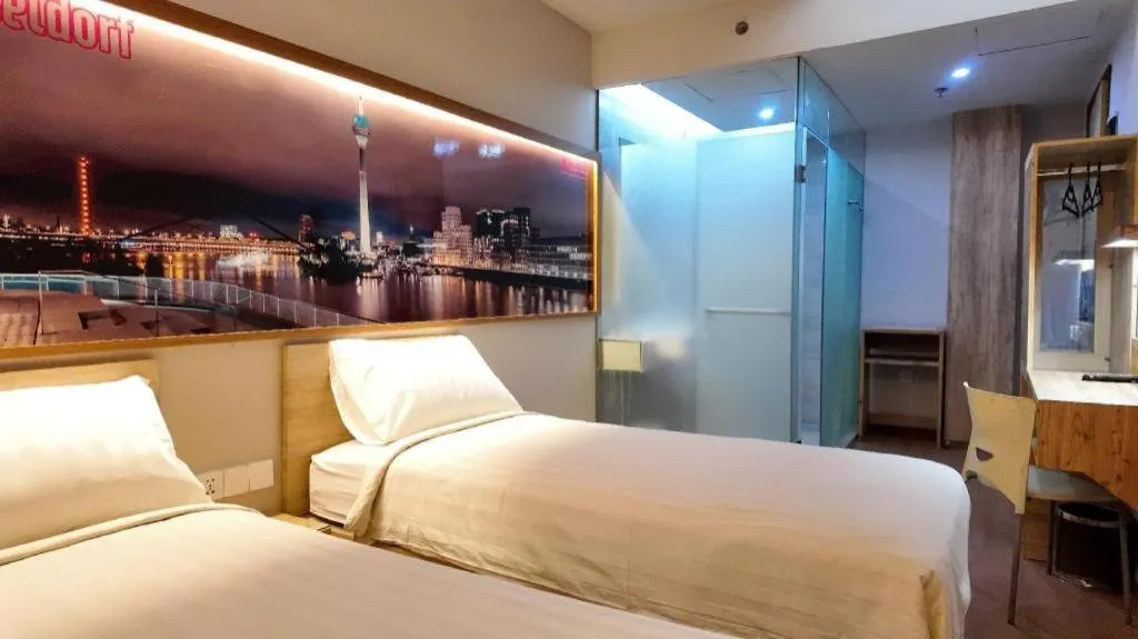 Bed in Smart Hotel
