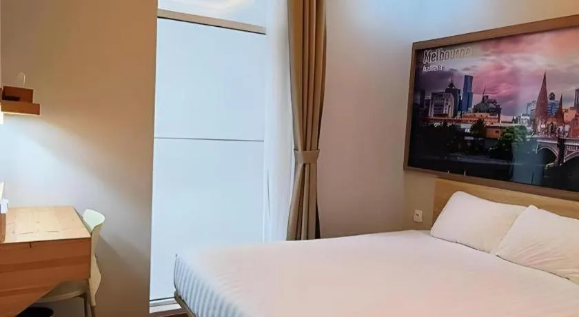 Bed in Smart Hotel