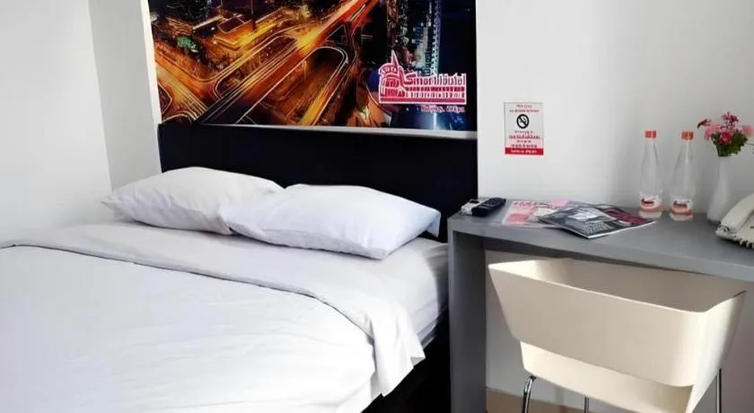Bed in Smart Hotel