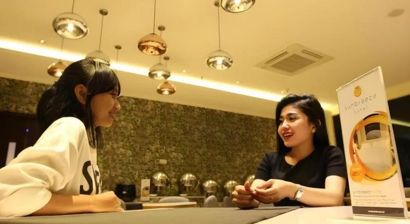 Sunbreeze Hotel