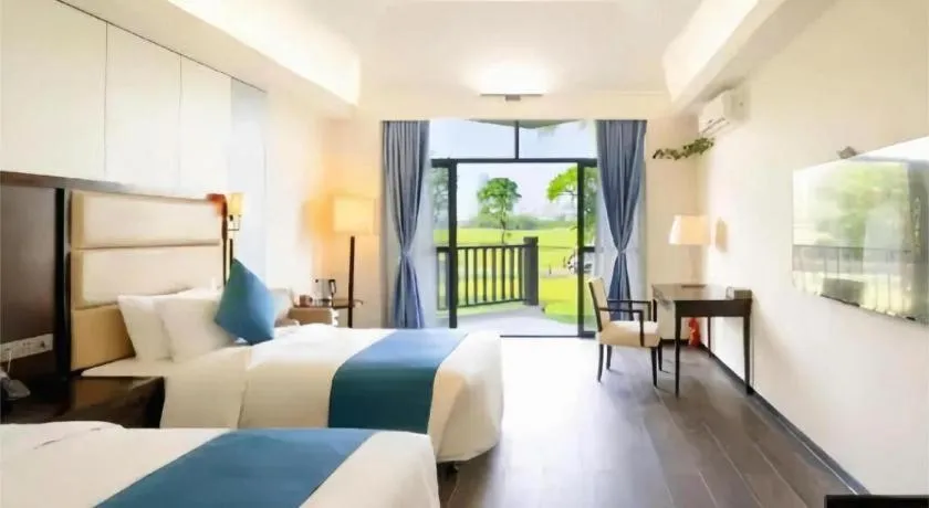 Bed in Zhuhai Golden Gulf Golf Glub