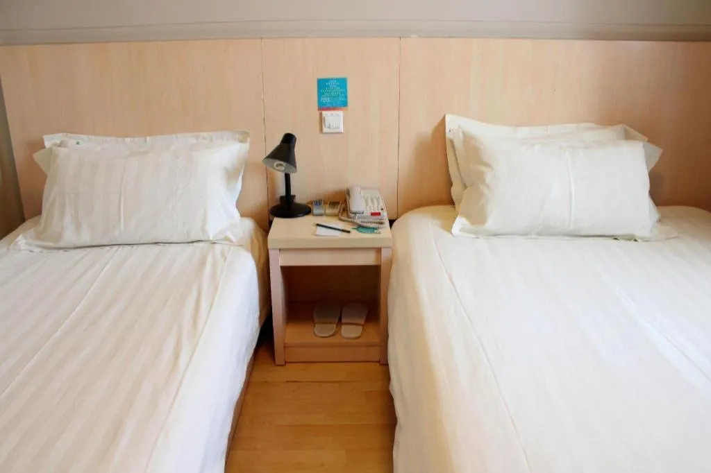 Bed in Jinjiang Inn Tianjin People's Hospital