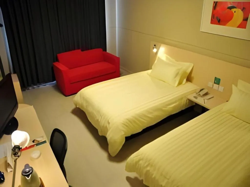 Bed in Jinjiang Inn Tianjin People's Hospital
