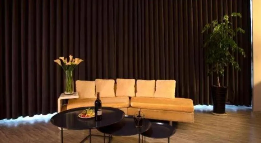 Jinjiang Metropolo Hotel - Qingdao Chengyang District Government