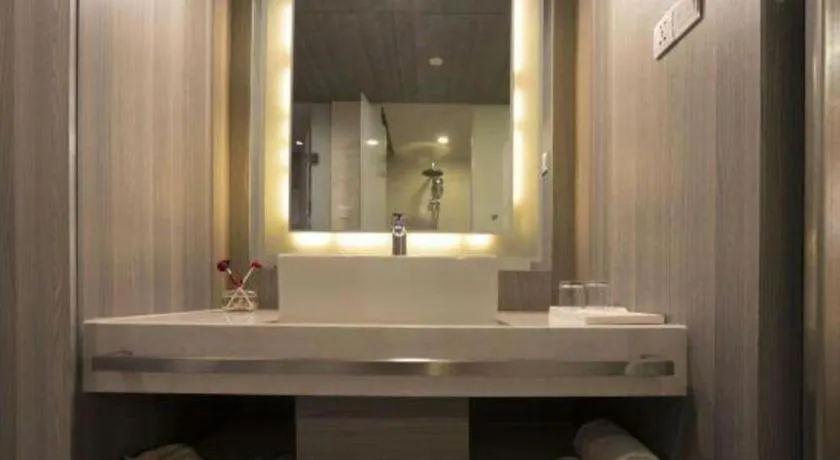 Jinjiang Metropolo Hotel - Qingdao Chengyang District Government