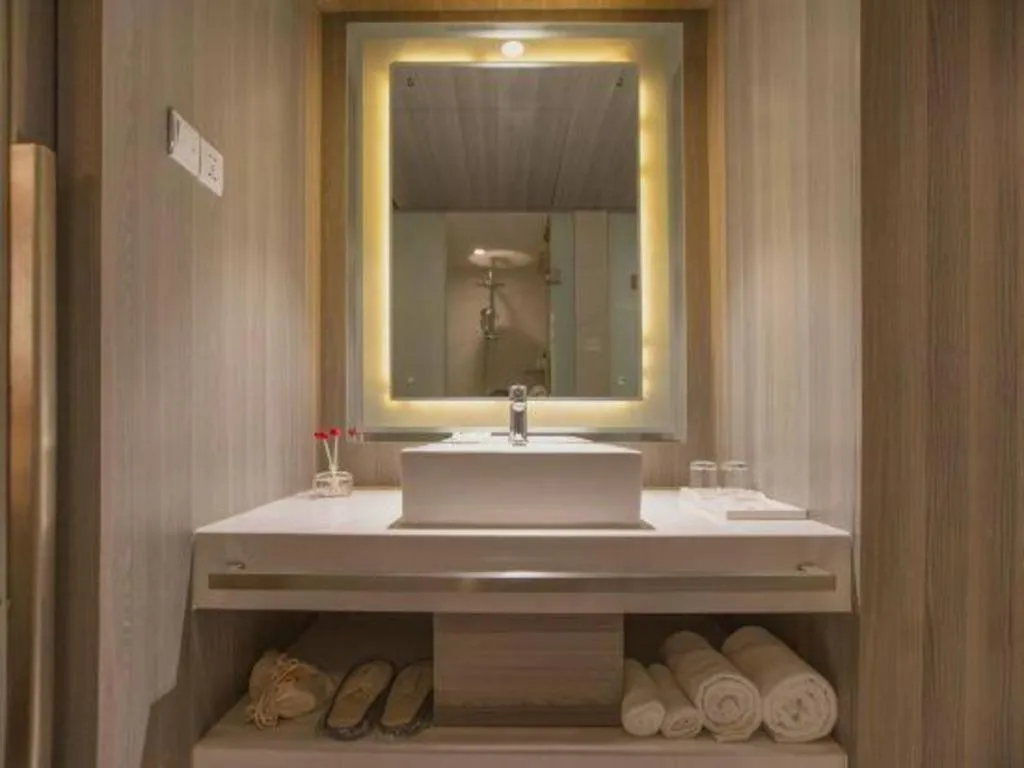 Jinjiang Metropolo Hotel - Qingdao Chengyang District Government