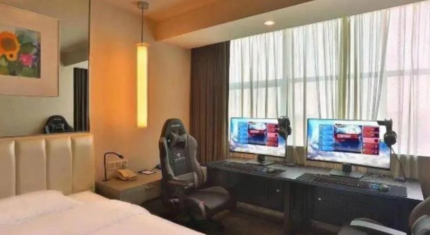 Bed in Jinjiang Metropolo Hotel - Qingdao Chengyang District Government