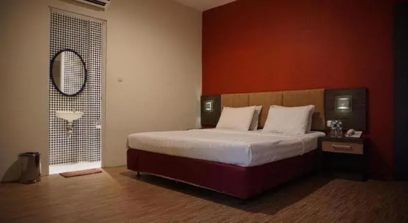 Bed in Hotel Pantes Semarang Bed in Hotel Pantes Semarang