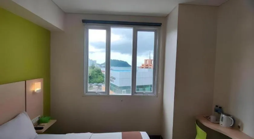 Bed in Front One Hotel Jayapura