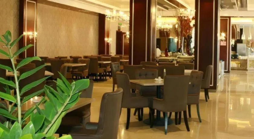 Pingyao Fengyan Jianguo Hotel