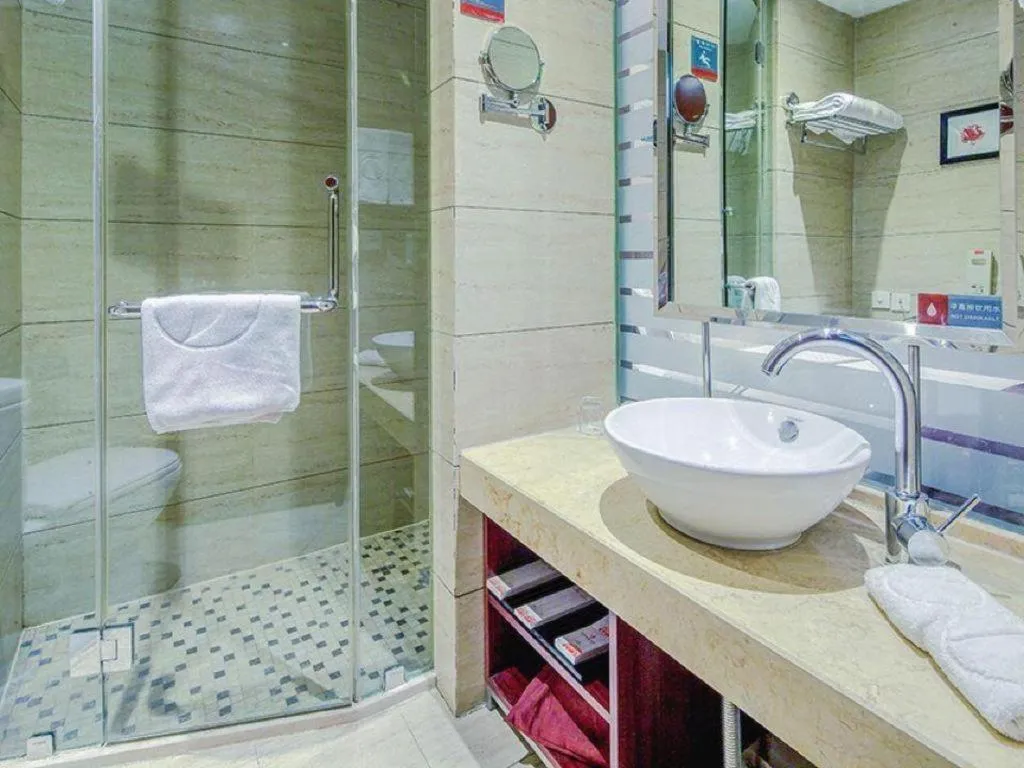 Pingyao Fengyan Jianguo Hotel