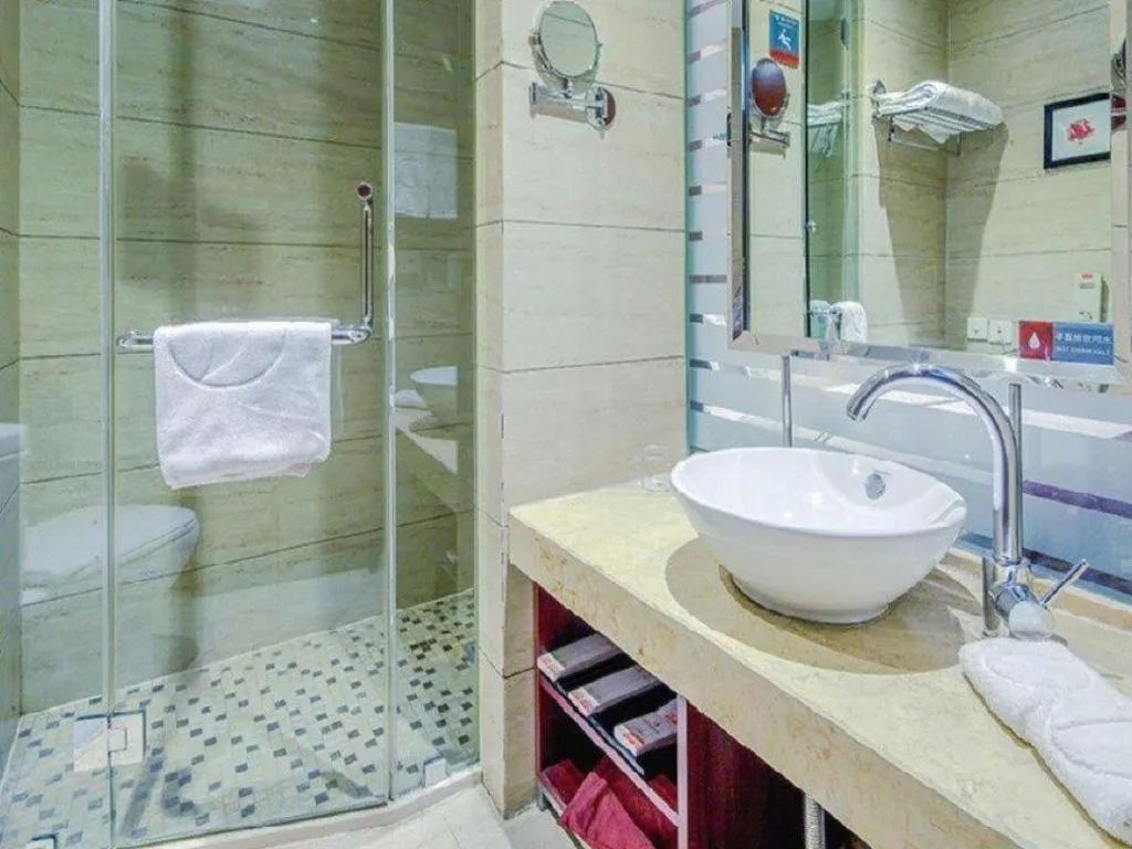 Pingyao Fengyan Jianguo Hotel