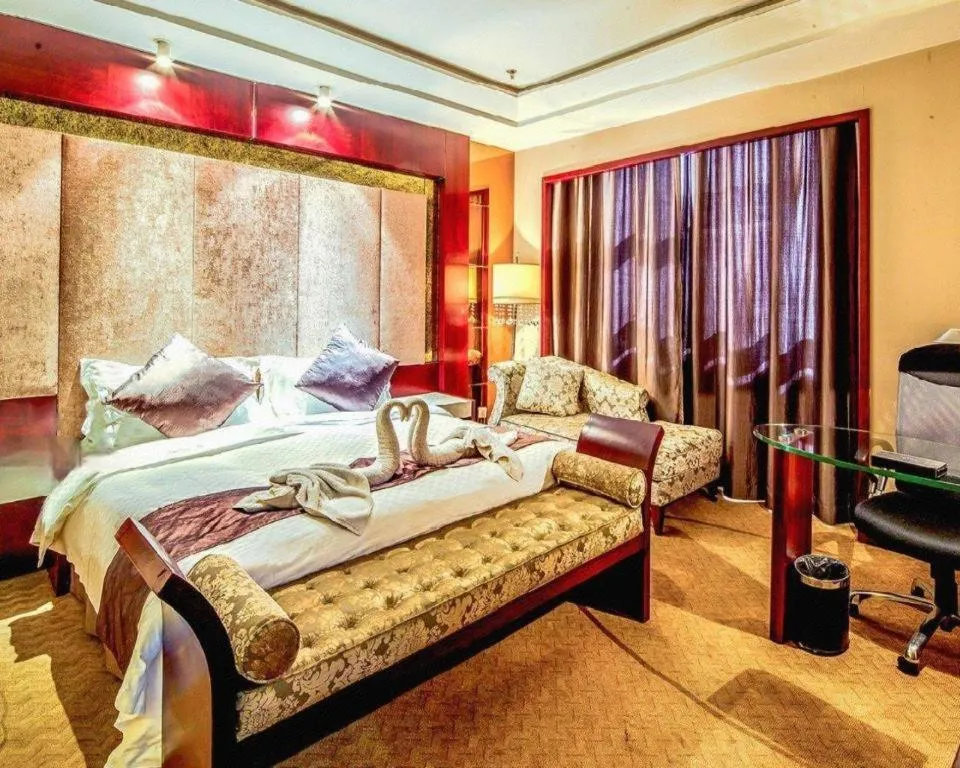 Bed in Pingyao Fengyan Jianguo Hotel