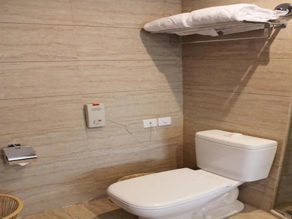 Pingyao Fengyan Jianguo Hotel