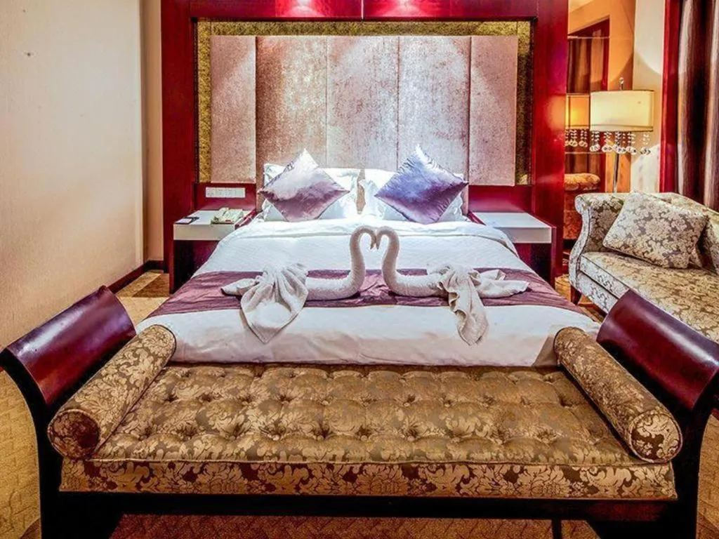 Bed in Pingyao Fengyan Jianguo Hotel