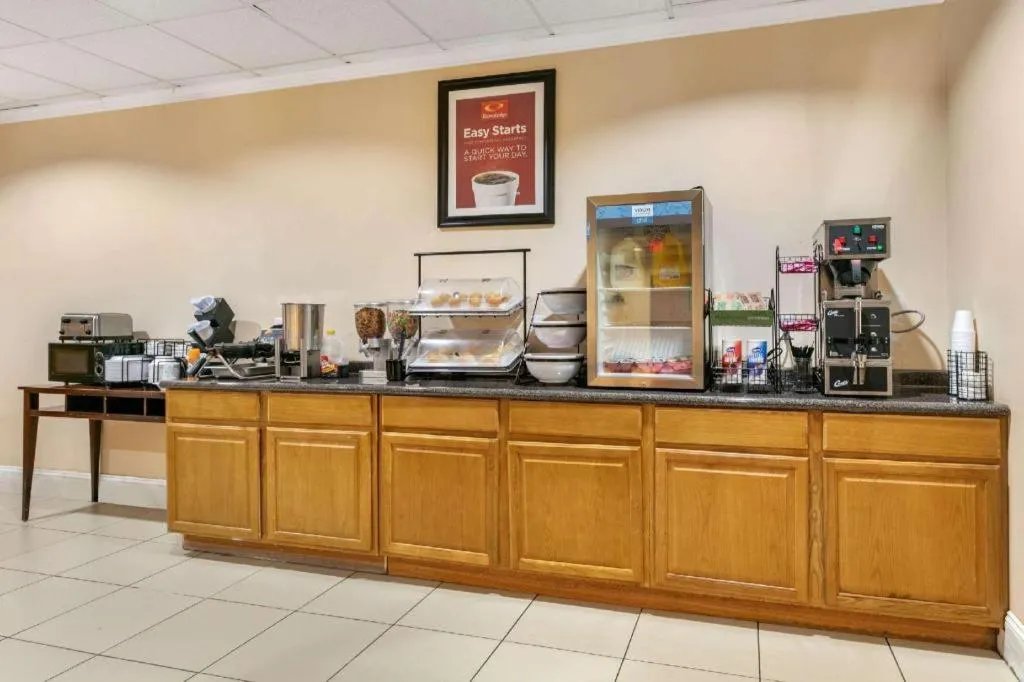 Econo Lodge Eutaw I-20