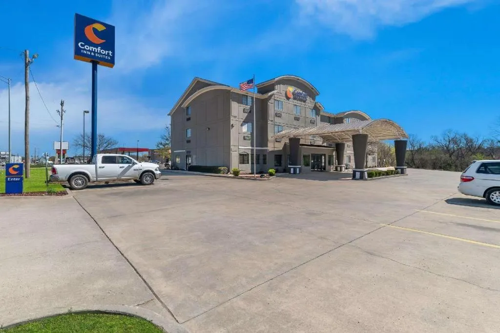 Comfort Inn & Suites Atoka