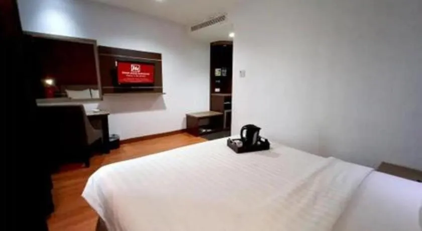 Bed in D Maleo Hotel Makassar