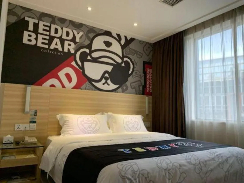 Bed in City Comfort Inn Guangzhou Baiyun Mountain