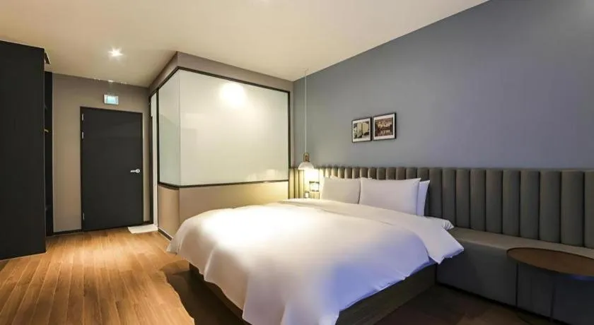 Bed in Gimhae Perfect Hotel