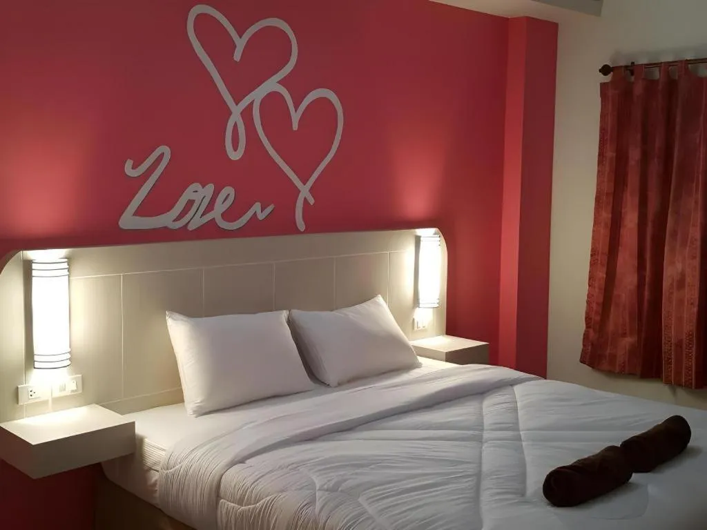 Bed in Silayok Grand Hotel