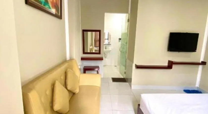 Bed in Mi Linh Hotel