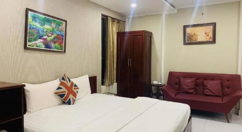 Bed in Mi Linh Hotel