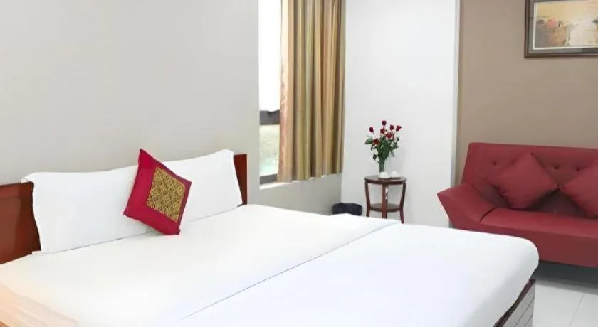 Bed in Mi Linh Hotel